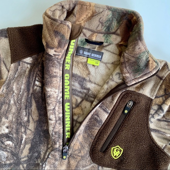 Game Winner camo fleece pullover Yxs - Picture 4 of 4